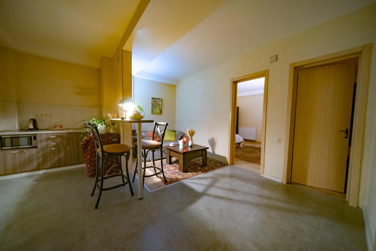Chalet Papa Basili 구다우리 외부 사진