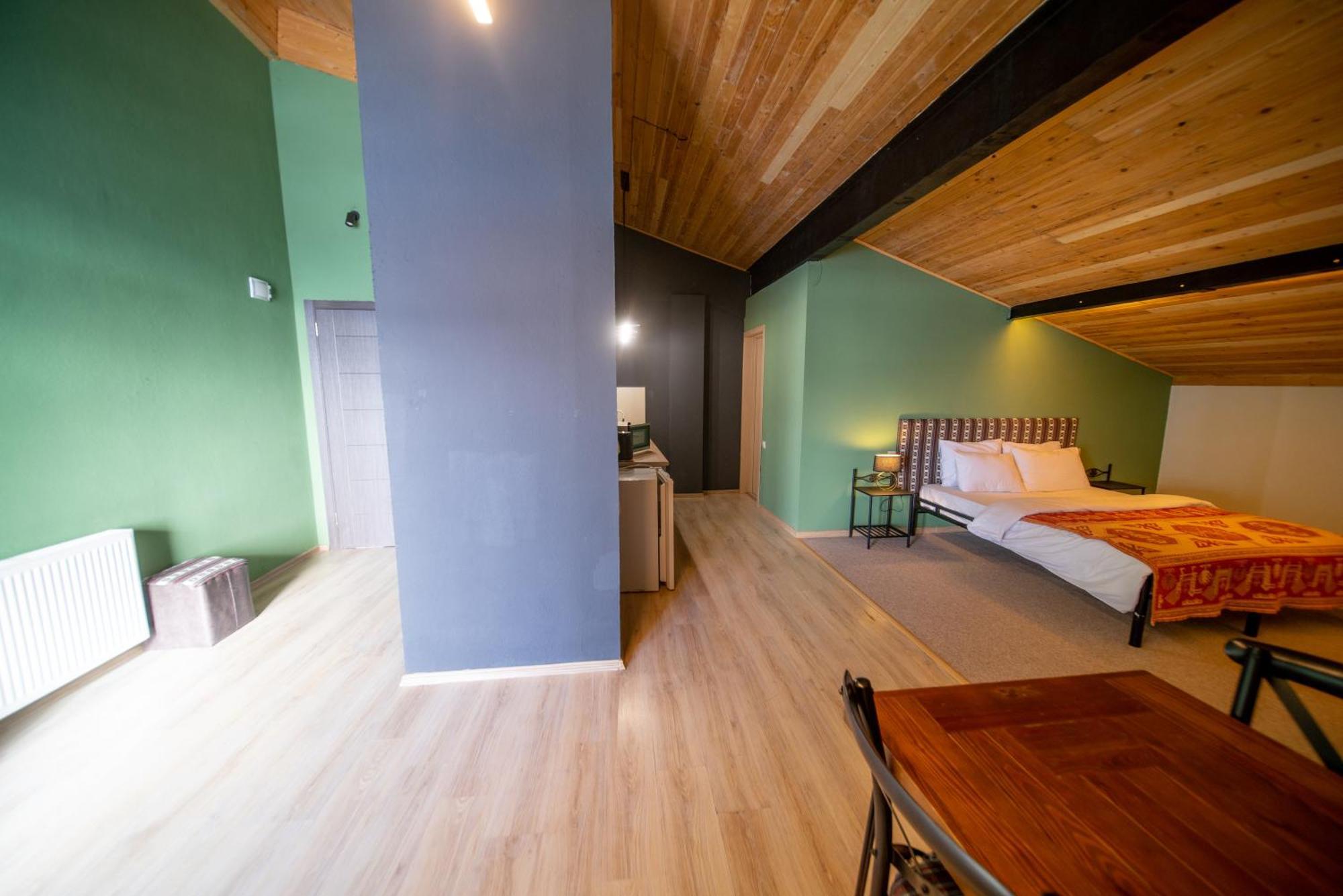 Chalet Papa Basili 구다우리 외부 사진