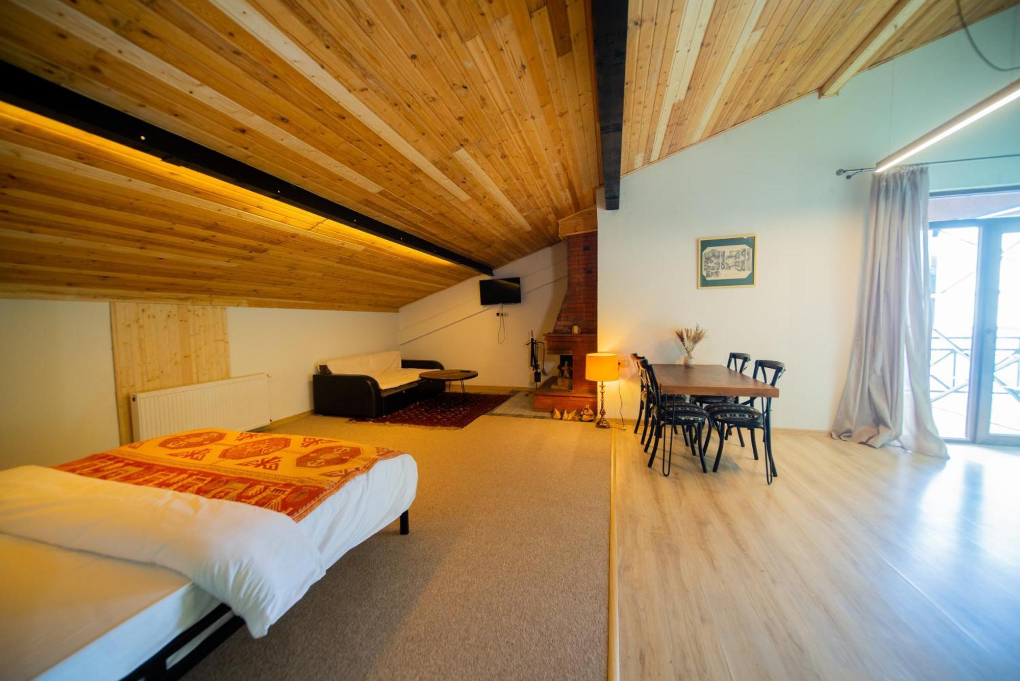 Chalet Papa Basili 구다우리 외부 사진