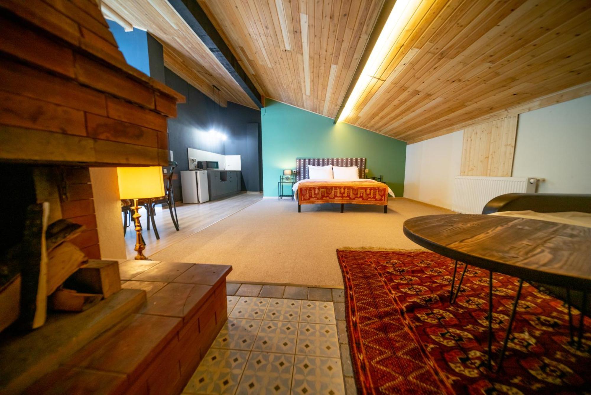 Chalet Papa Basili 구다우리 외부 사진