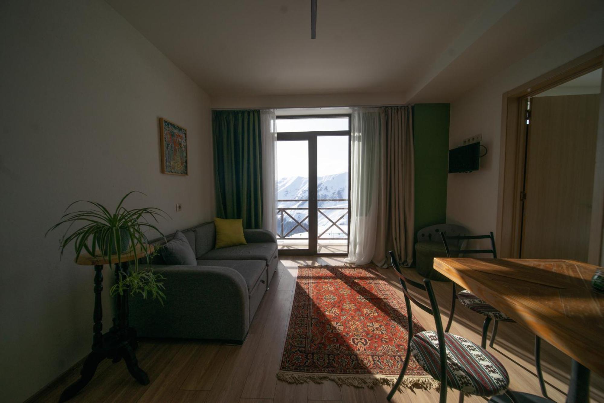 Chalet Papa Basili 구다우리 외부 사진