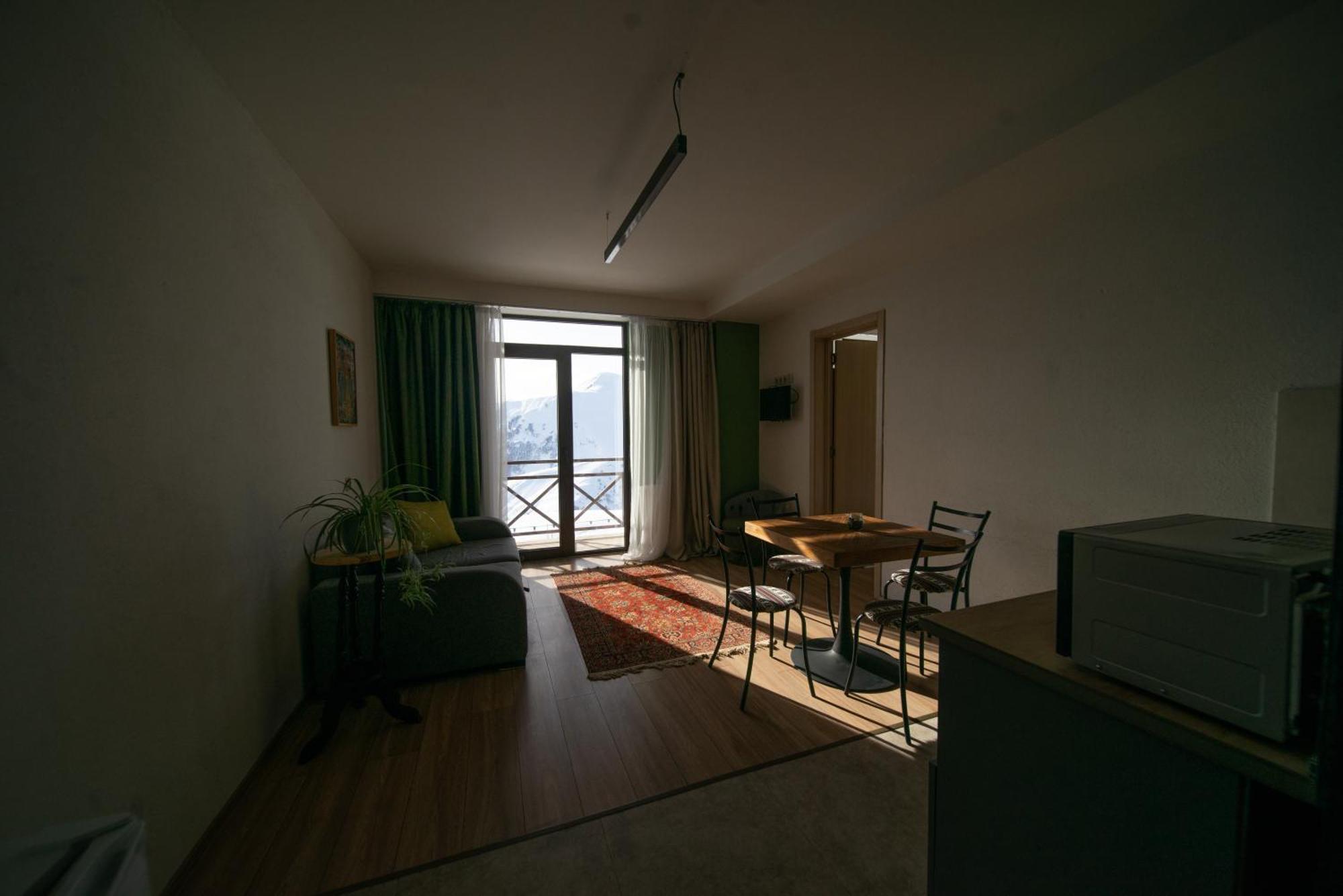 Chalet Papa Basili 구다우리 외부 사진