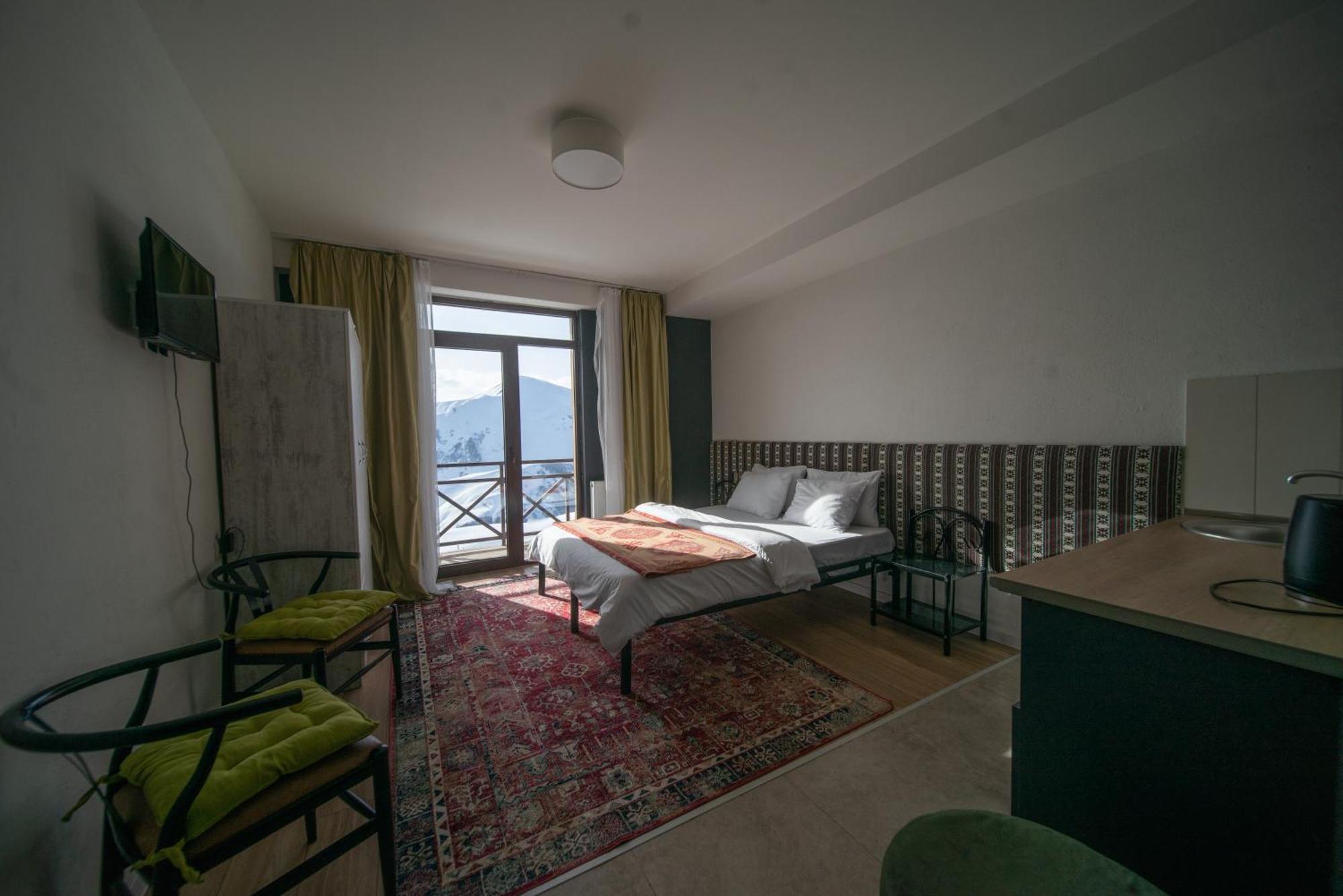 Chalet Papa Basili 구다우리 외부 사진