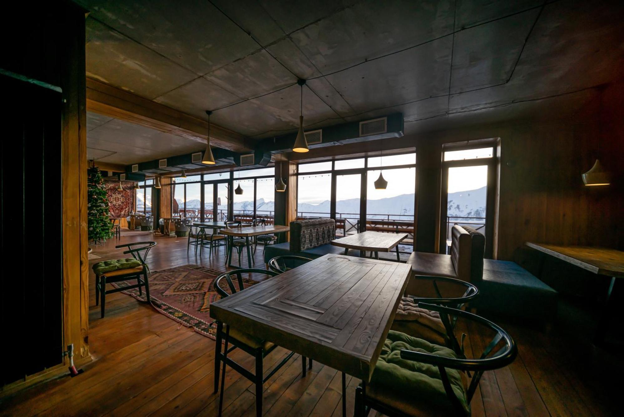 Chalet Papa Basili 구다우리 외부 사진
